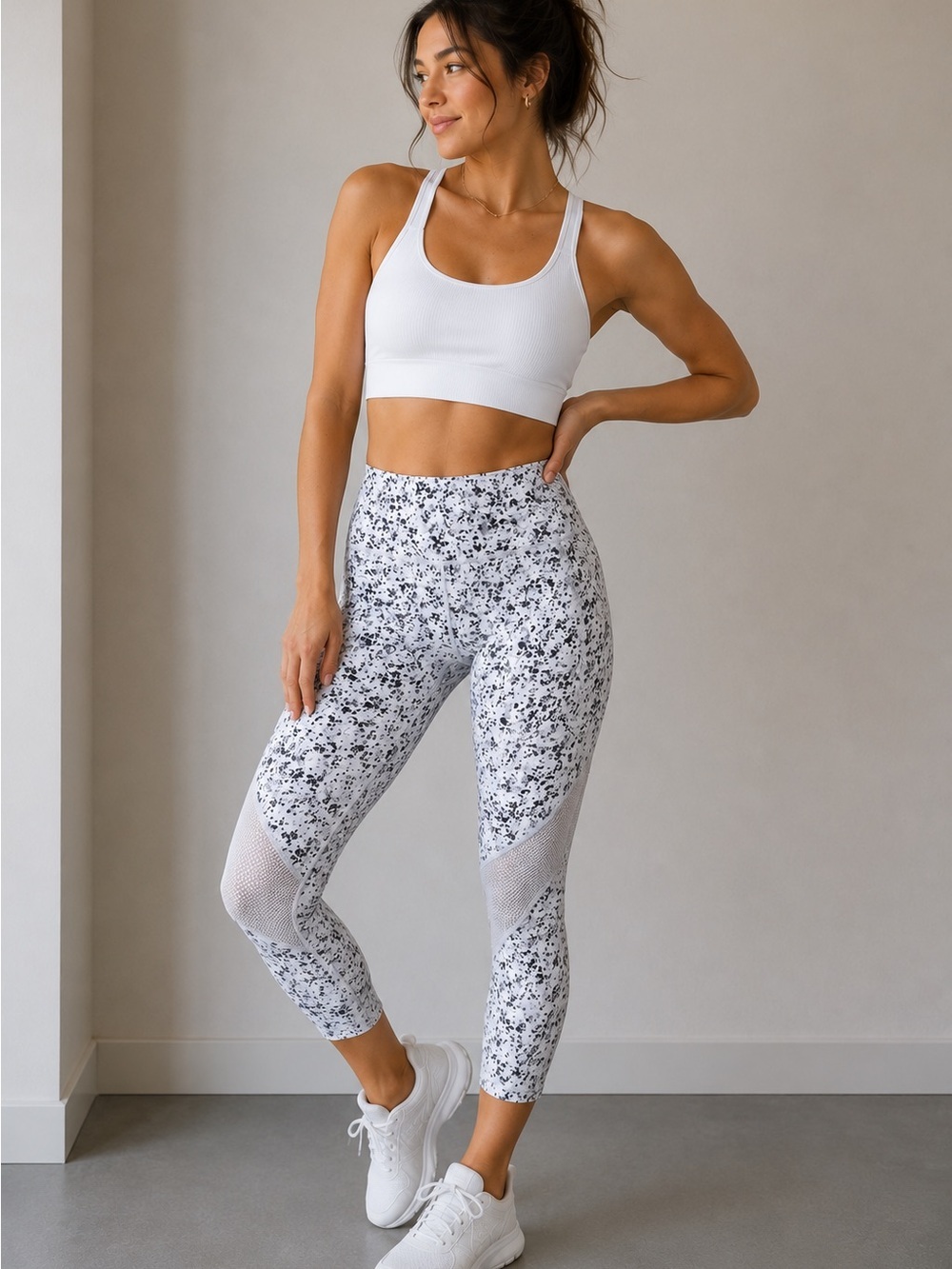 Athleta Floral Print Mesh Panel Crop Leggings Size Large